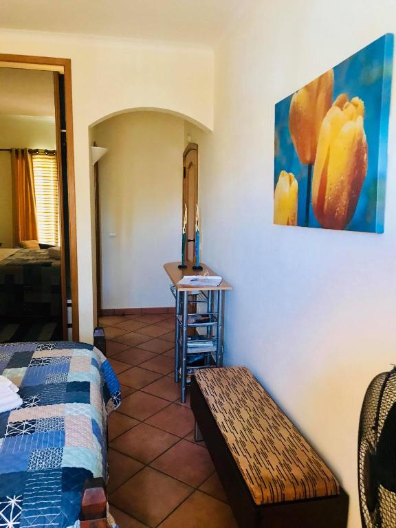 Bella & Gordinho GuestHouse room 6